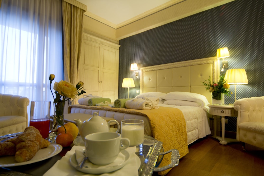 Classic Double Room