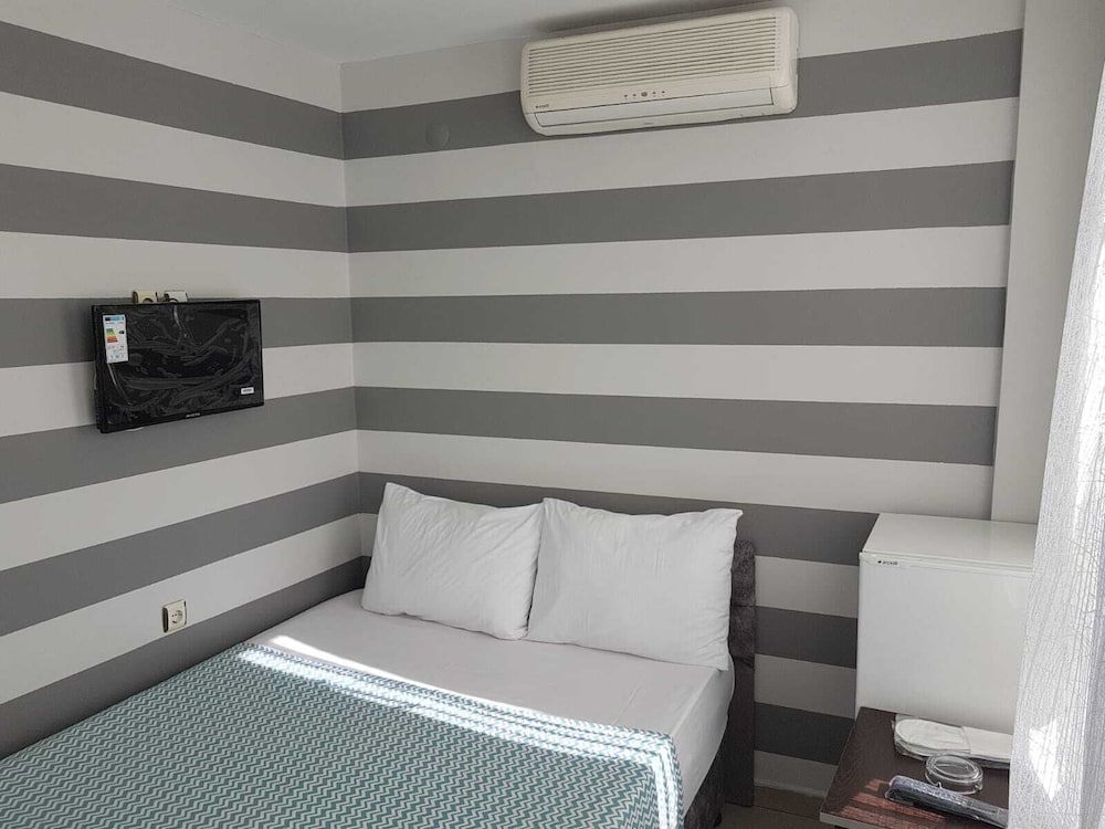 Classic Double Room - Photo 1