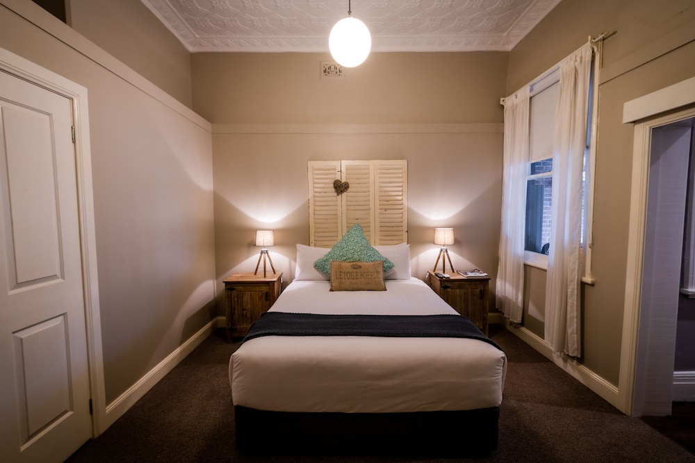 Queen Suite