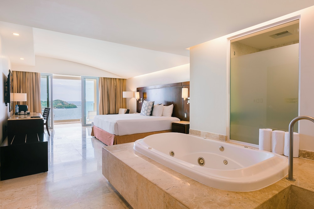 Luxury Room, 1 King Bed
