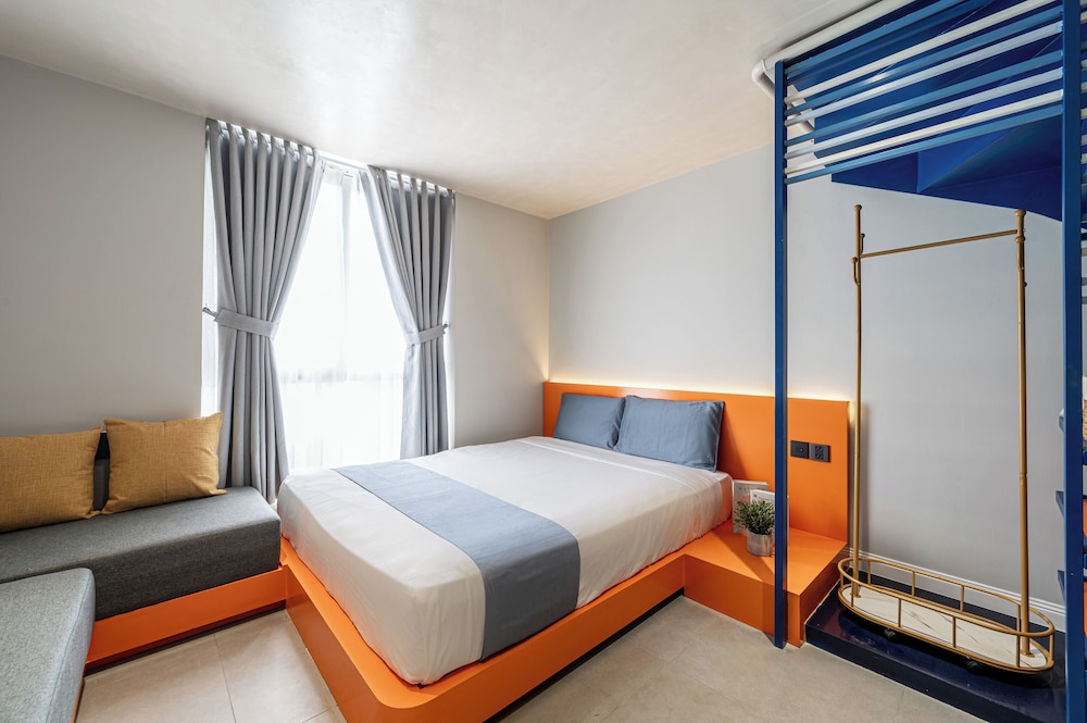 Deluxe Apartment, City View