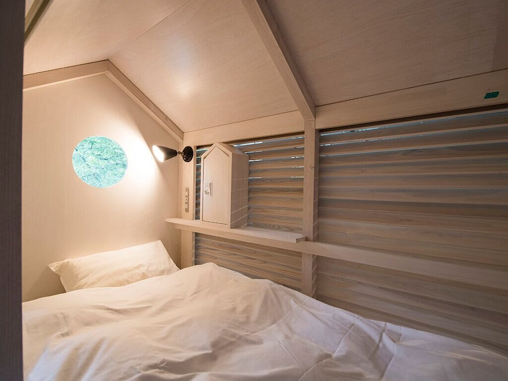 Female Dormitory / Bunk photo 1