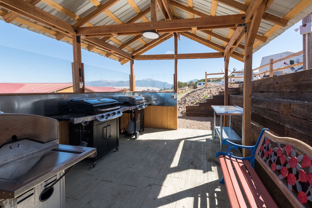 Mobile Home, Ensuite (Elegant Livable camper) photo 2