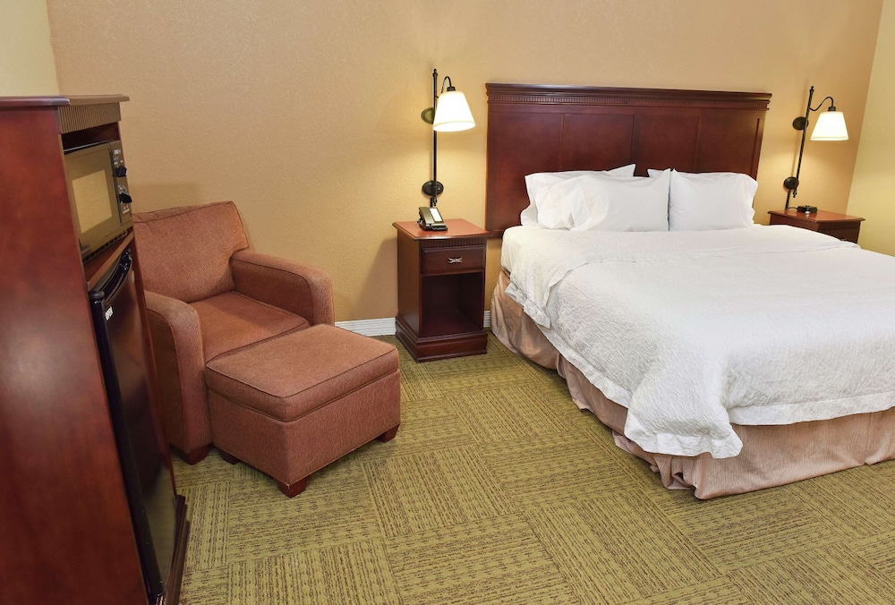 Room, Accessible photo 2