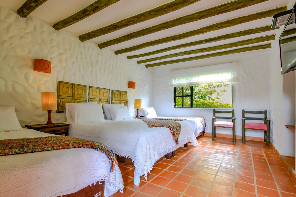 Superior Room, Multiple Beds photo 1