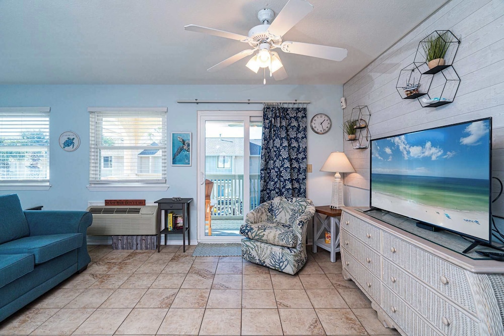 Studio Suite, Multiple Beds, Hot Tub