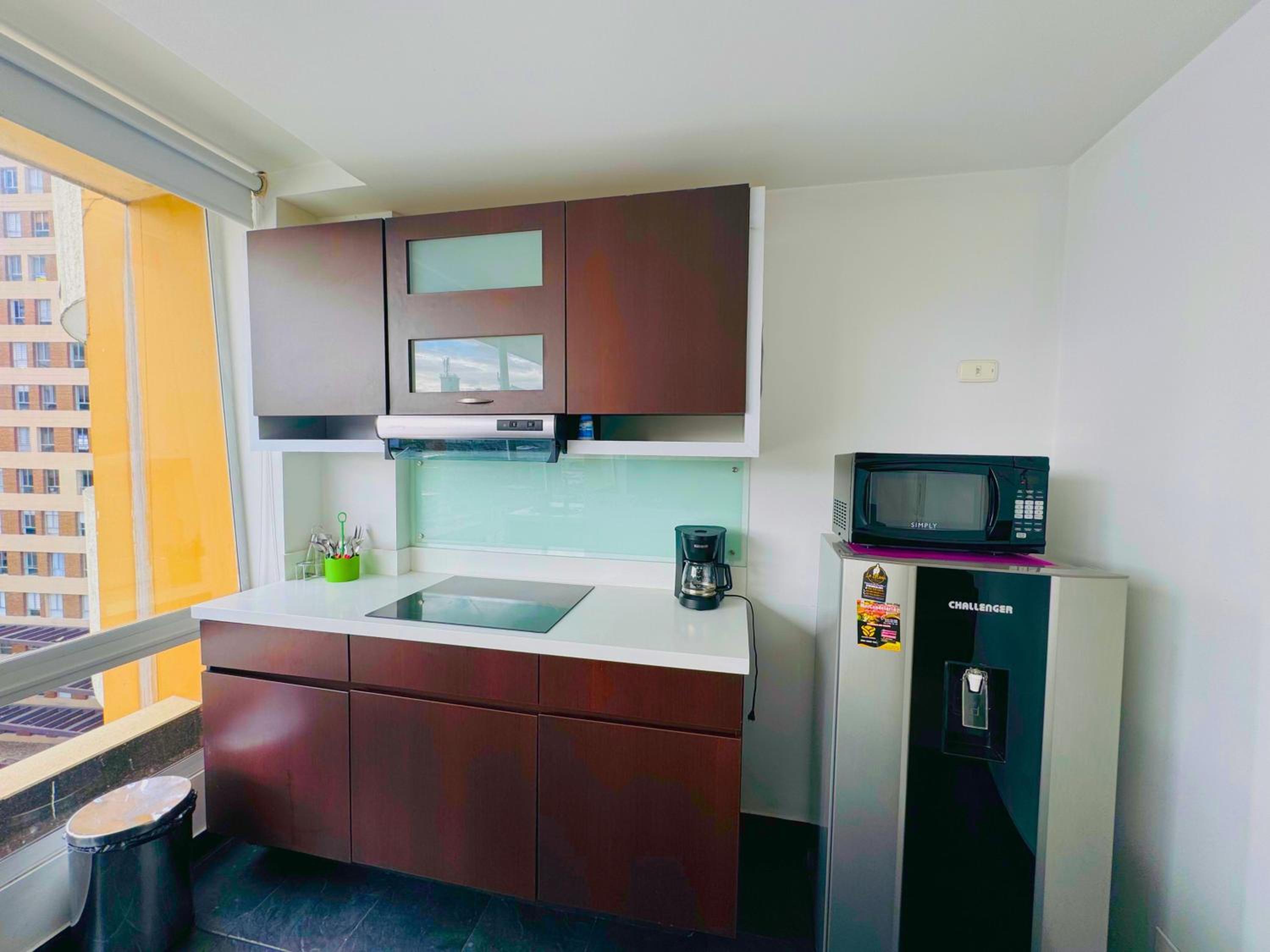Apartment with Balcony photo 3