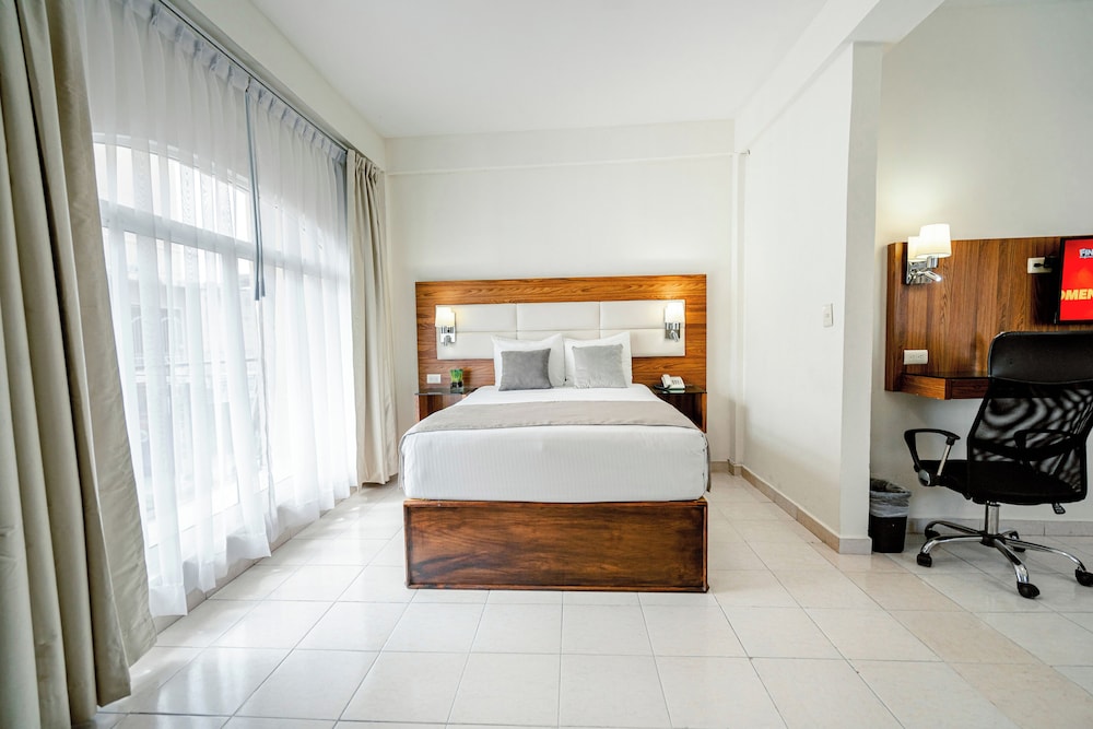 Junior Double Room, 2 Double Beds, City View, Tower - Photo 9