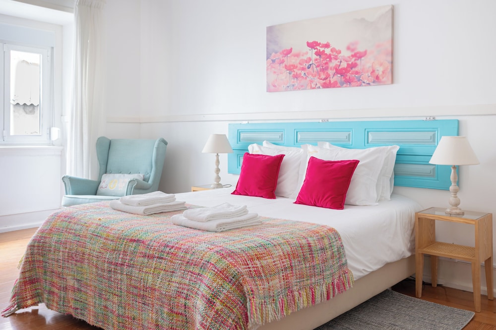 Family Apartment, 4 Bedrooms, City View (I)