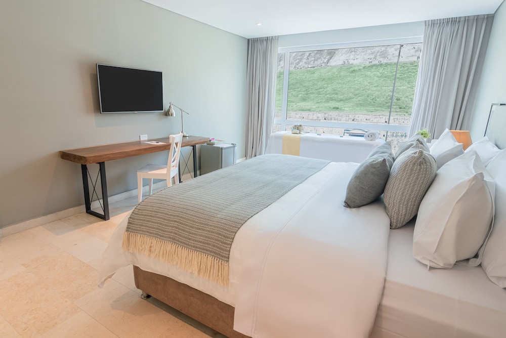 Luxury Double Room, 1 King Bed photo 3