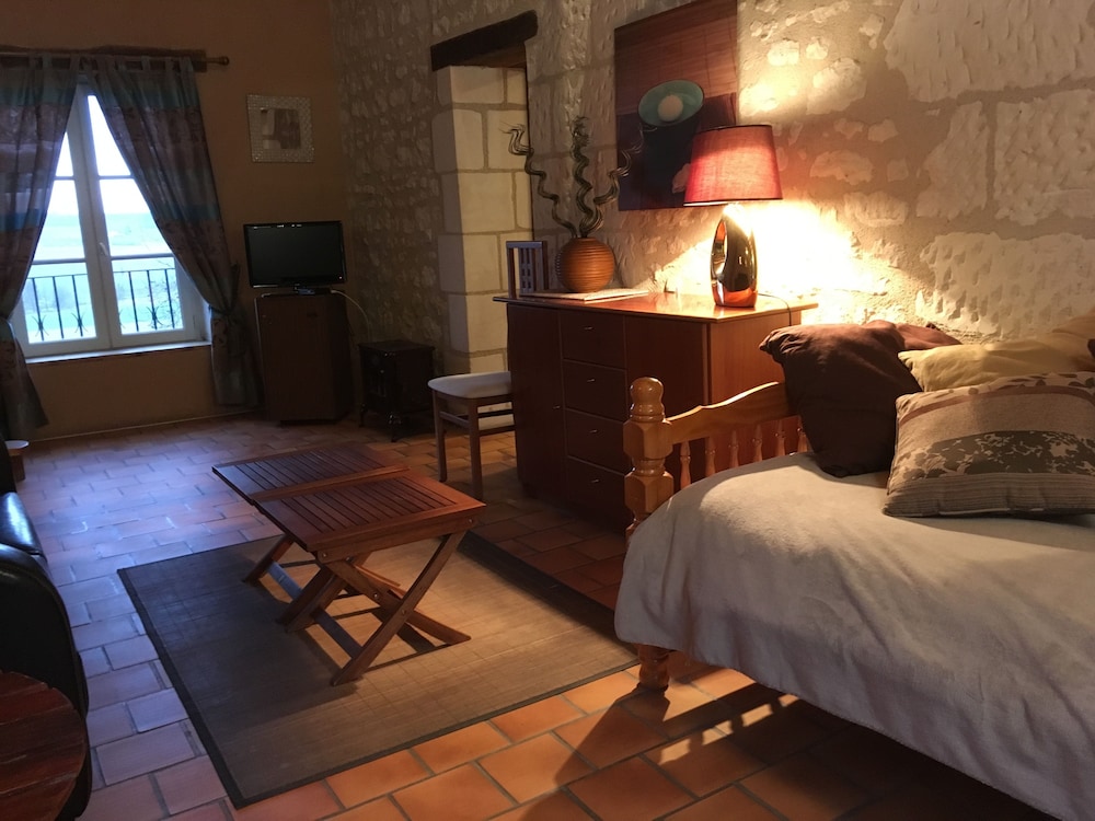 Family Room, Multiple Beds, Non Smoking, Valley View photo 2