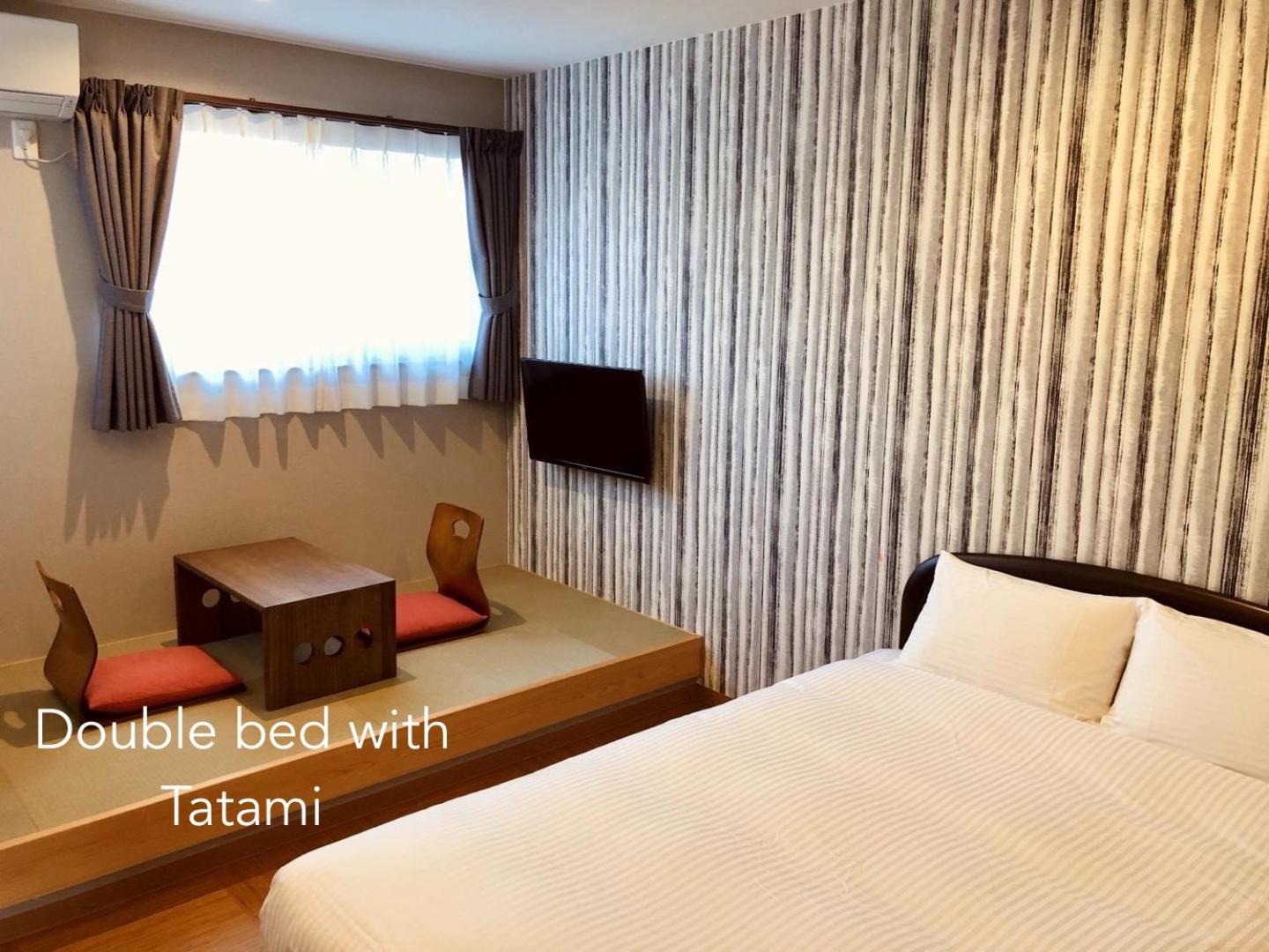 Double Room with Private Bathroom photo 2