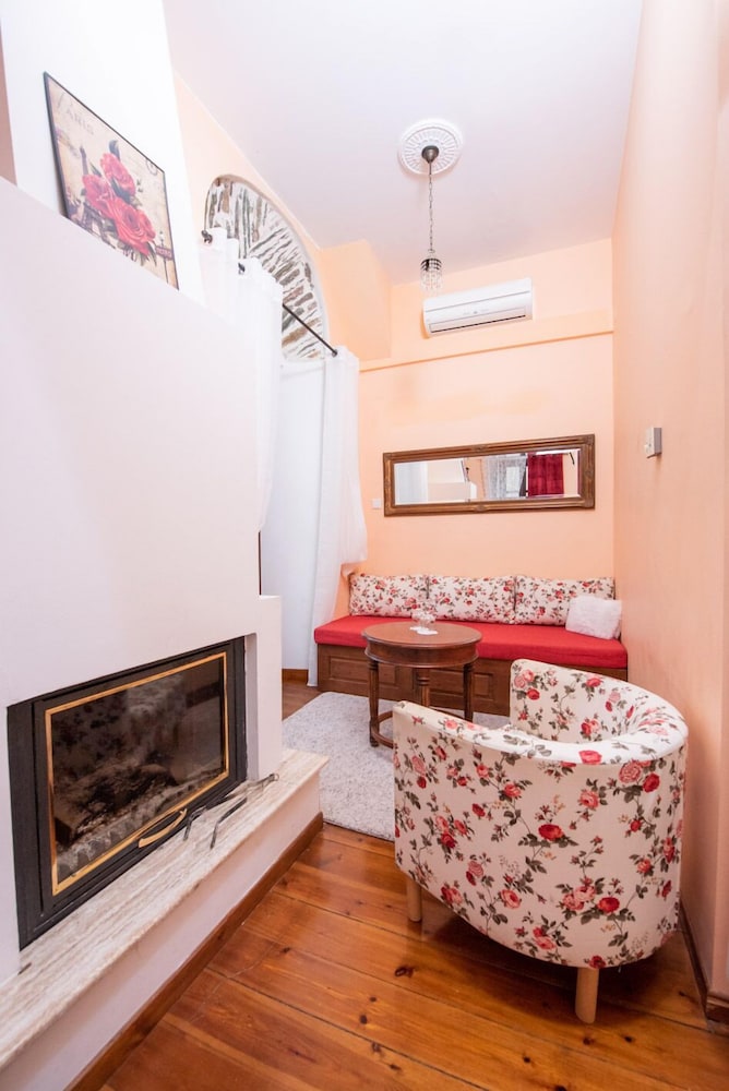 Superior Double Room - Photo 3