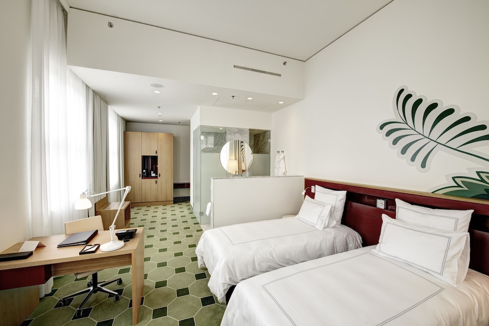 Business Double Room