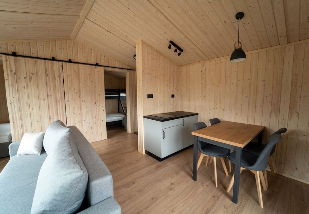 Budget Cabins