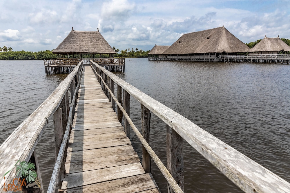Standard Double Room, Lagoon View photo 3