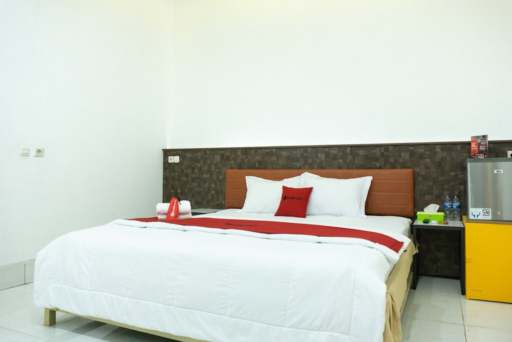 Double Room (Reddoorz)