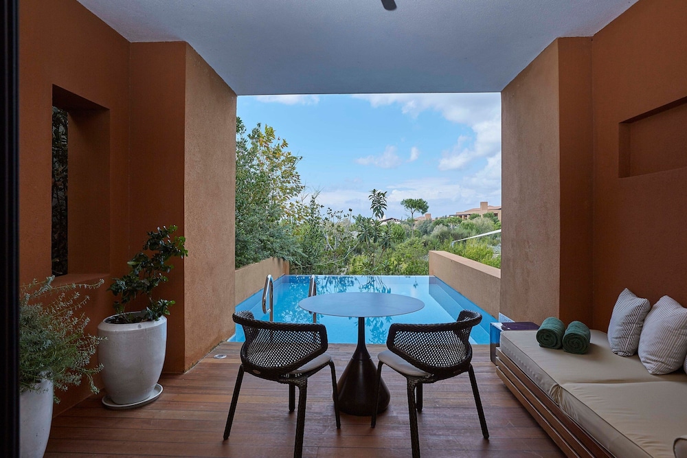 Infinity Room, 2 Twin Beds, Non Smoking, Garden View (Private Pool)
