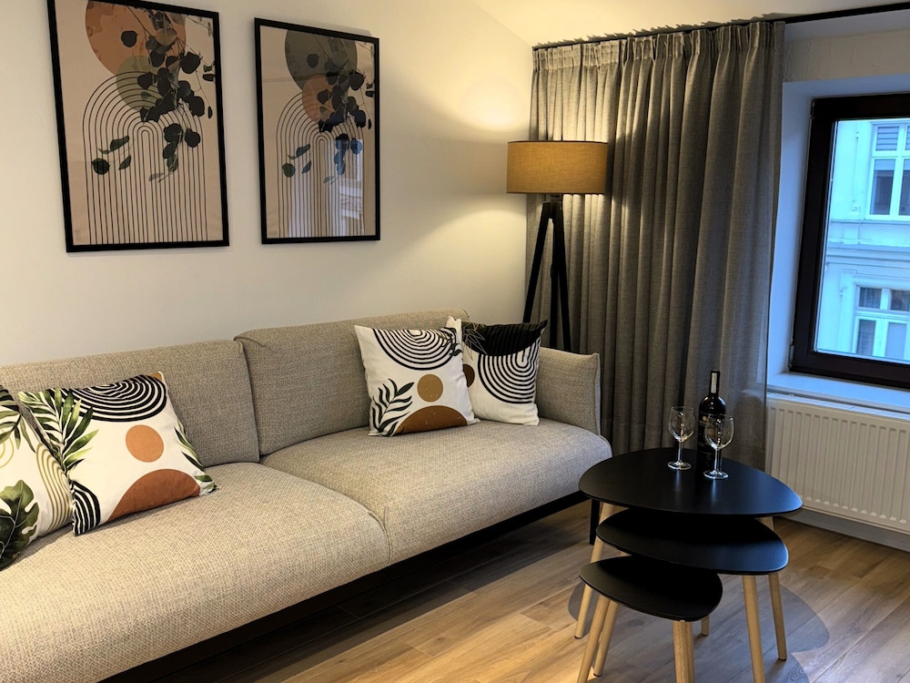 Junior Apartment, 2 Bedrooms photo 1