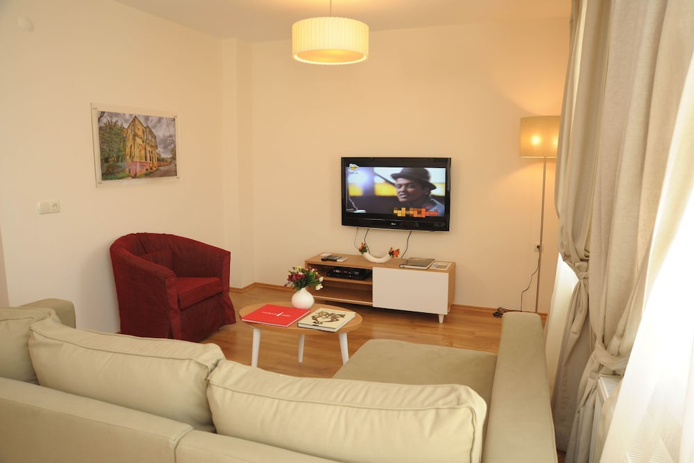 Executive Suite photo 3