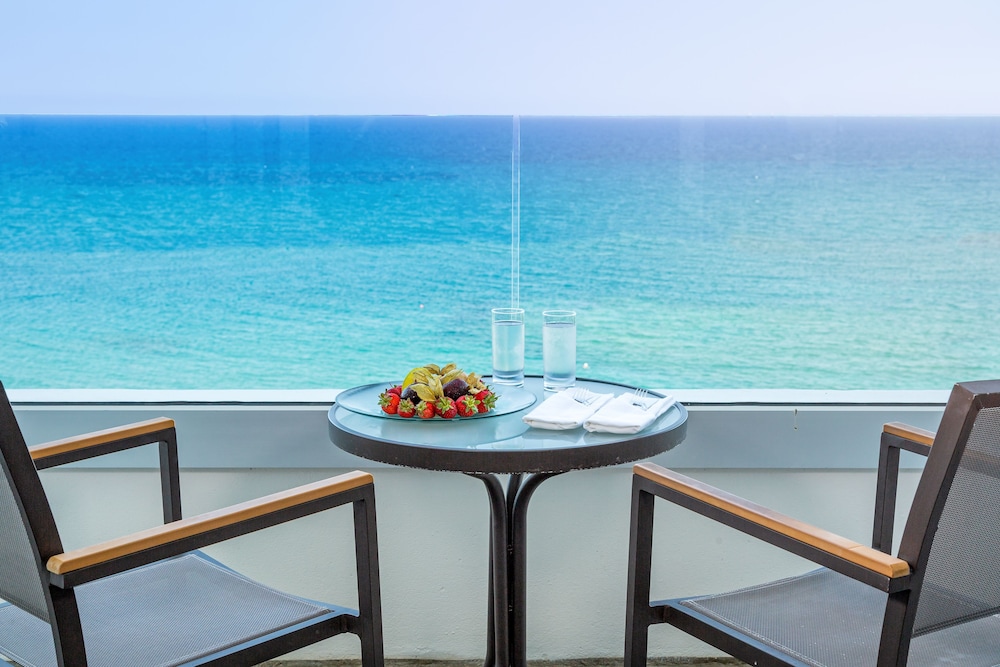 Executive Suite photo 3