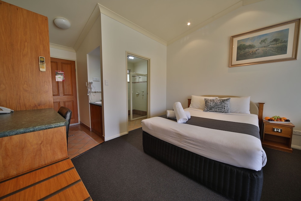 Standard Room photo 3