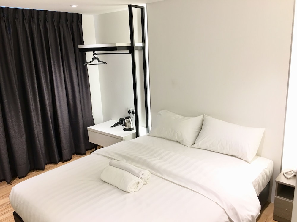 Standard Double Room - Photo 1
