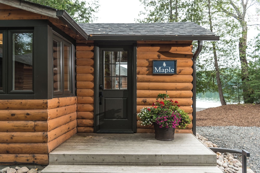 Maple Cottage