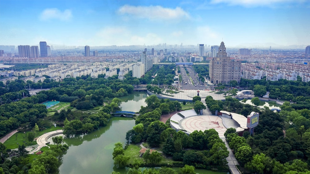 Elite Room, 2 Double Beds, City View - Photo 4
