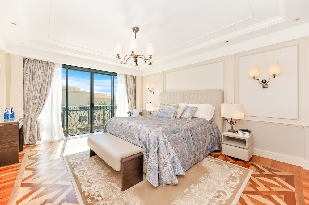 Imperial Suite - Photo 5