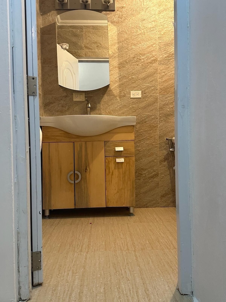 Comfort Room 3 photo 2