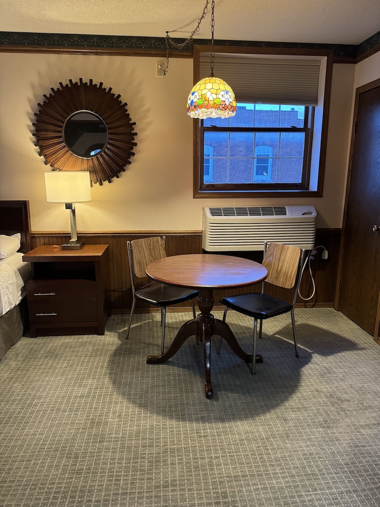 Room 106