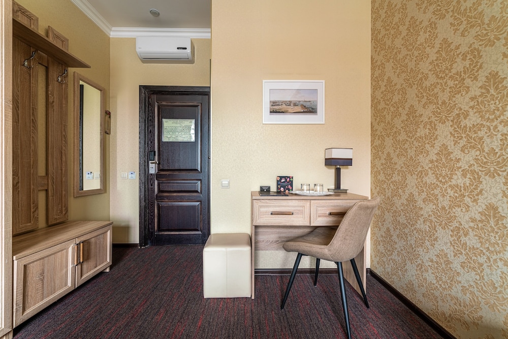 Standard Double Room photo 2
