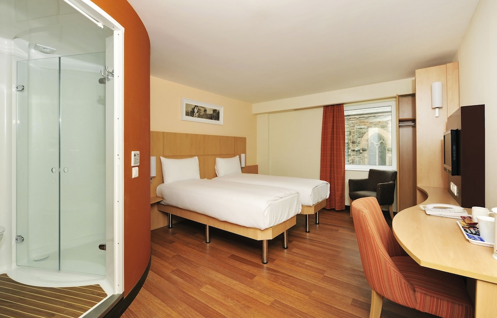 Twin Room, 2 Twin Beds - Photo 2
