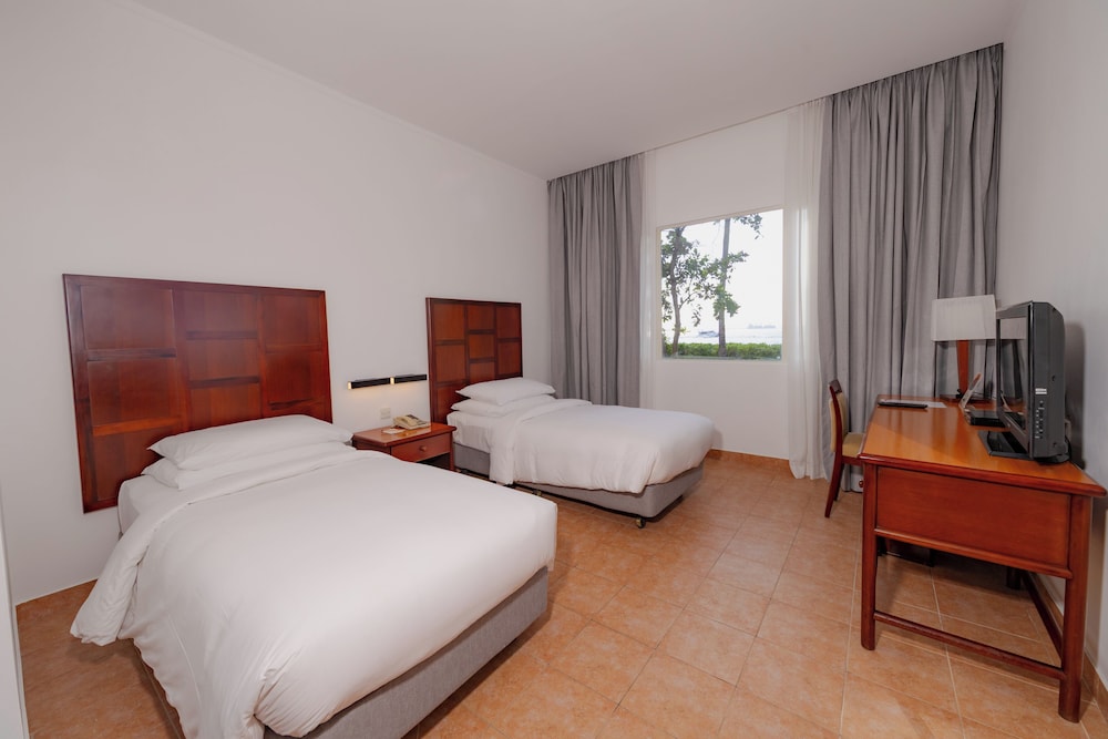 superior twin room - Photo 8