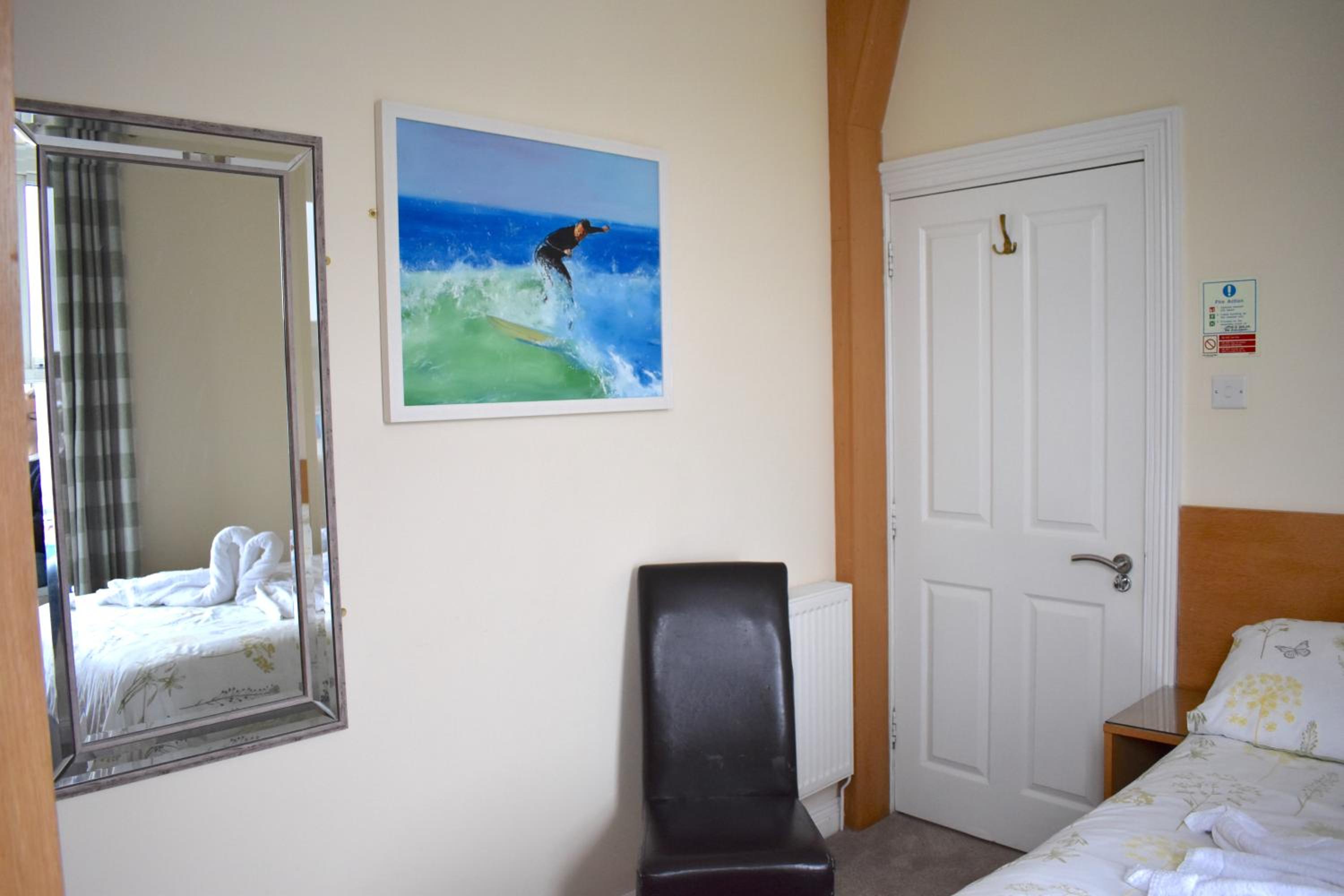 Double Room with Private External Bathroom photo 1