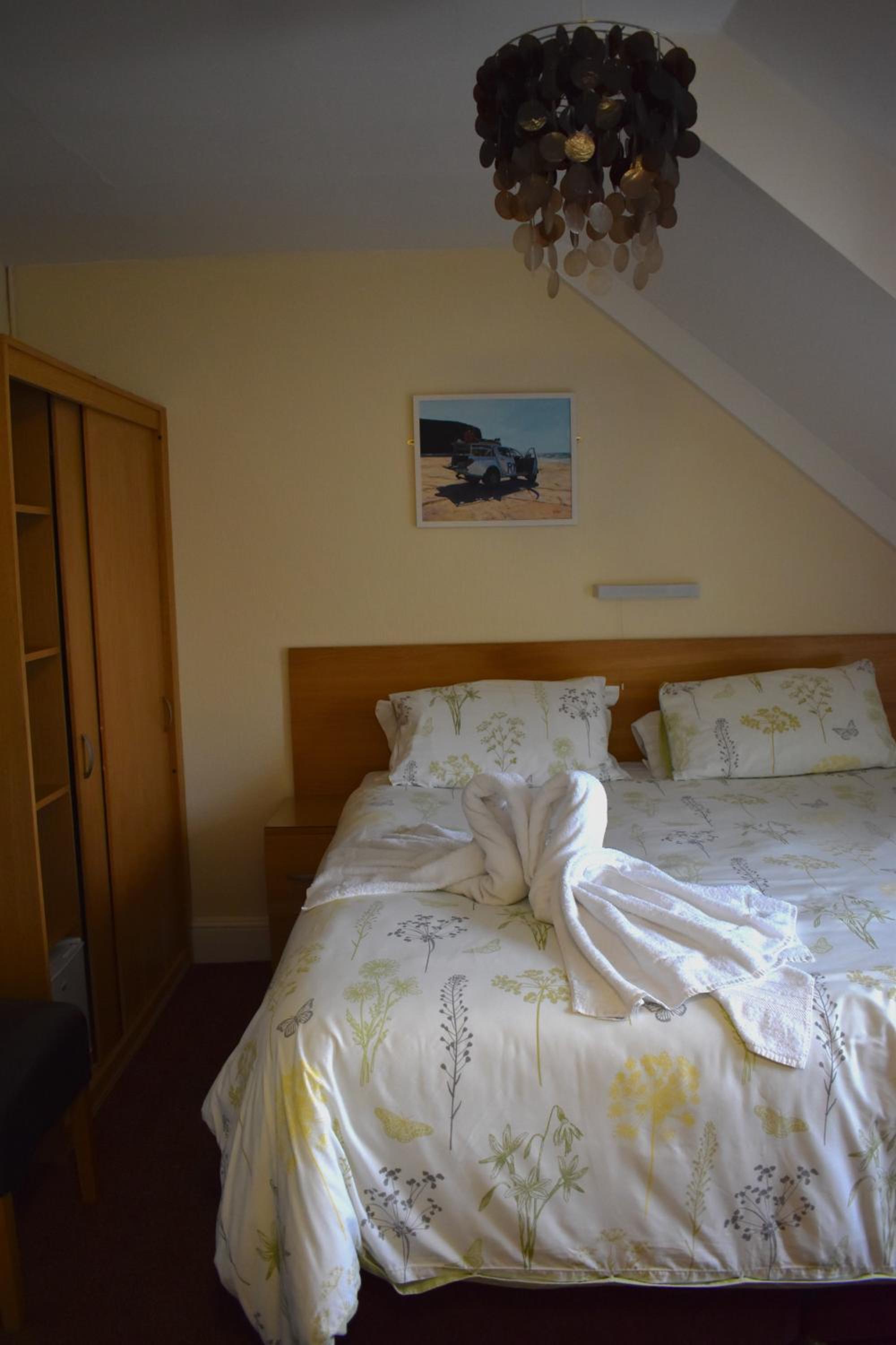 Double or Twin Room photo 2
