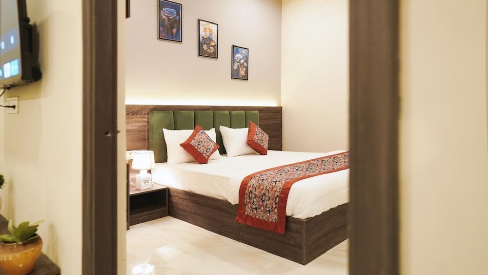 Family Suite, Balcony, Garden View