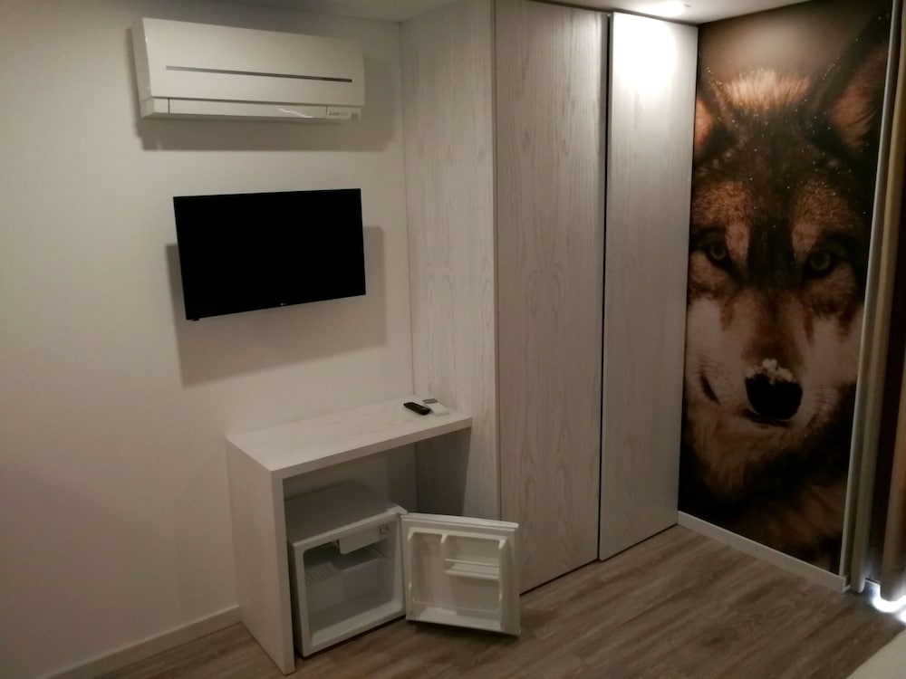 Double Room - Photo 9