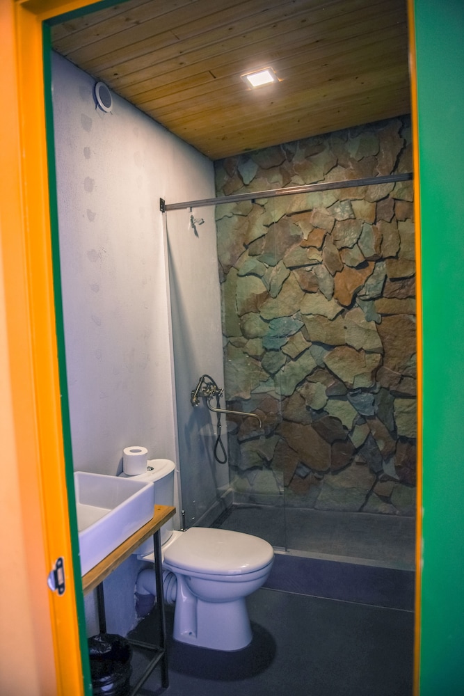 Standard Triple Room photo 2