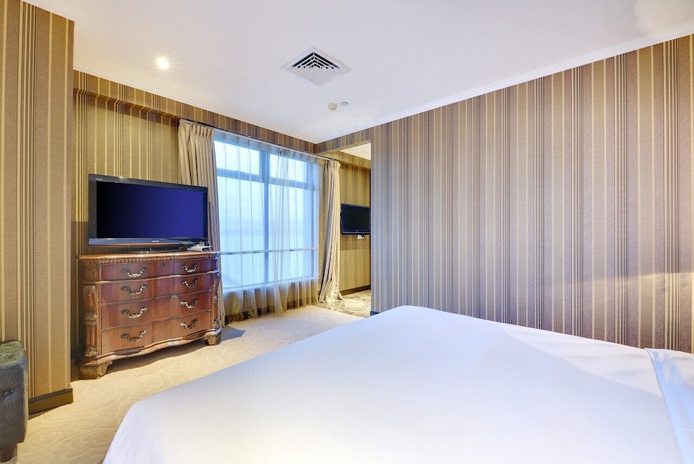 Deluxe Suite, Sea View photo 3