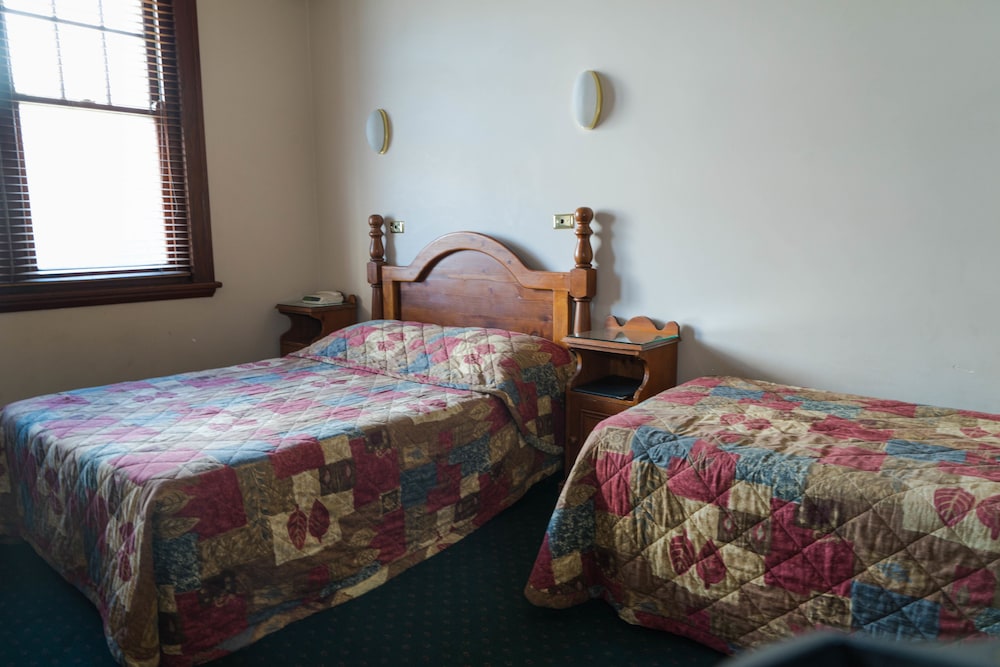 Comfort Triple Room, Ensuite photo 2