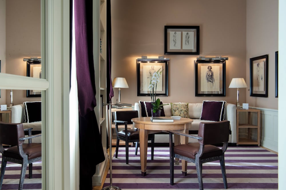 Suite