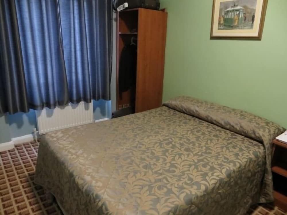 Quadruple Room photo 2