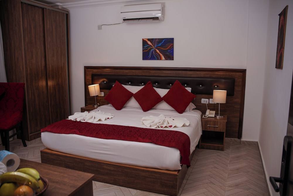 Superior Double Room, City View photo 1