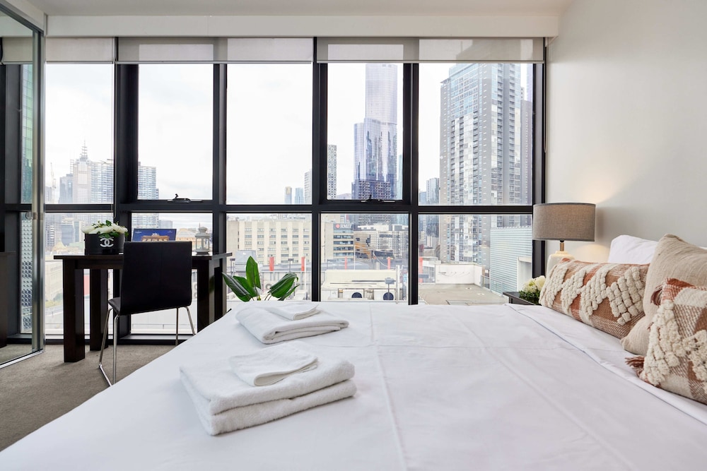 Premium Penthouse Apartment - Photo 15