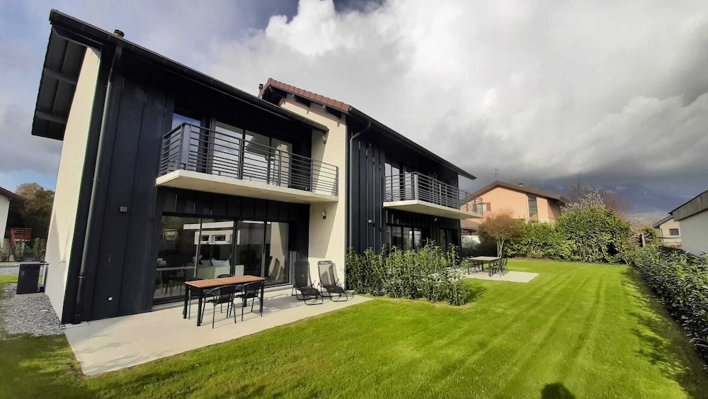 Comfort Villa - Photo 2