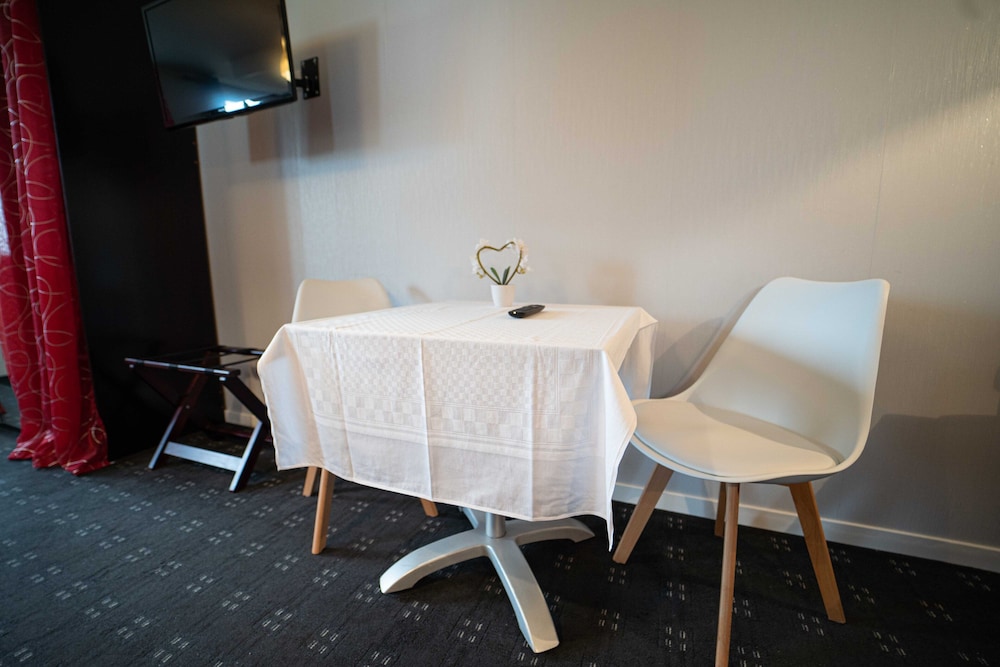 Junior Suite (Rouge Passion) photo 2