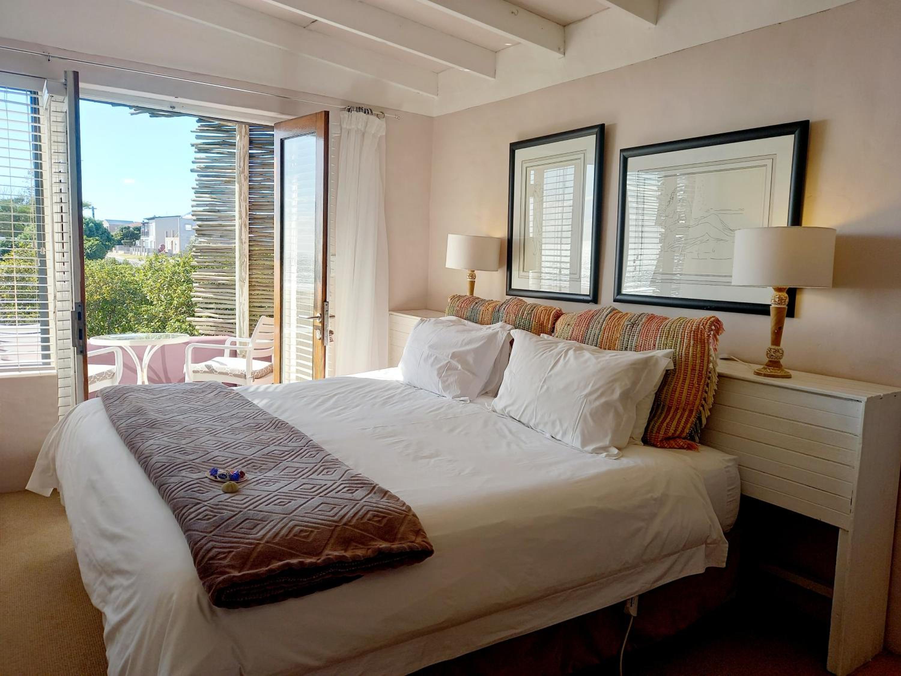 Premium King Room