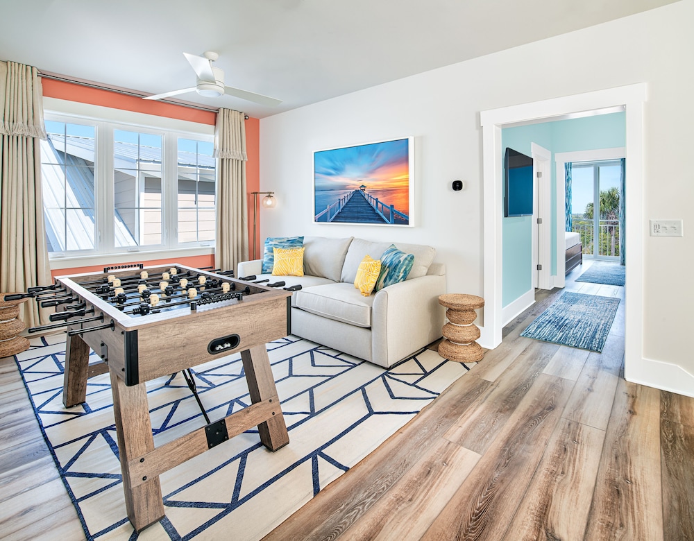 Villa, 7 Bedrooms (Daydreamin Waterside Retreat GulfView) photo 2
